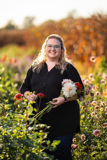 EmilyBills_PhotographerCredit Colbis Photo_ForgetMeNotFarms
